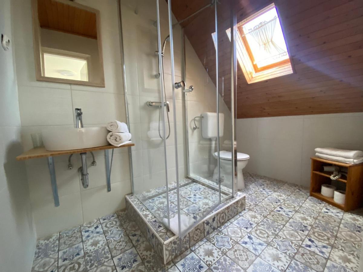 Bed & Breakfast Zoeldhaz Panzio
