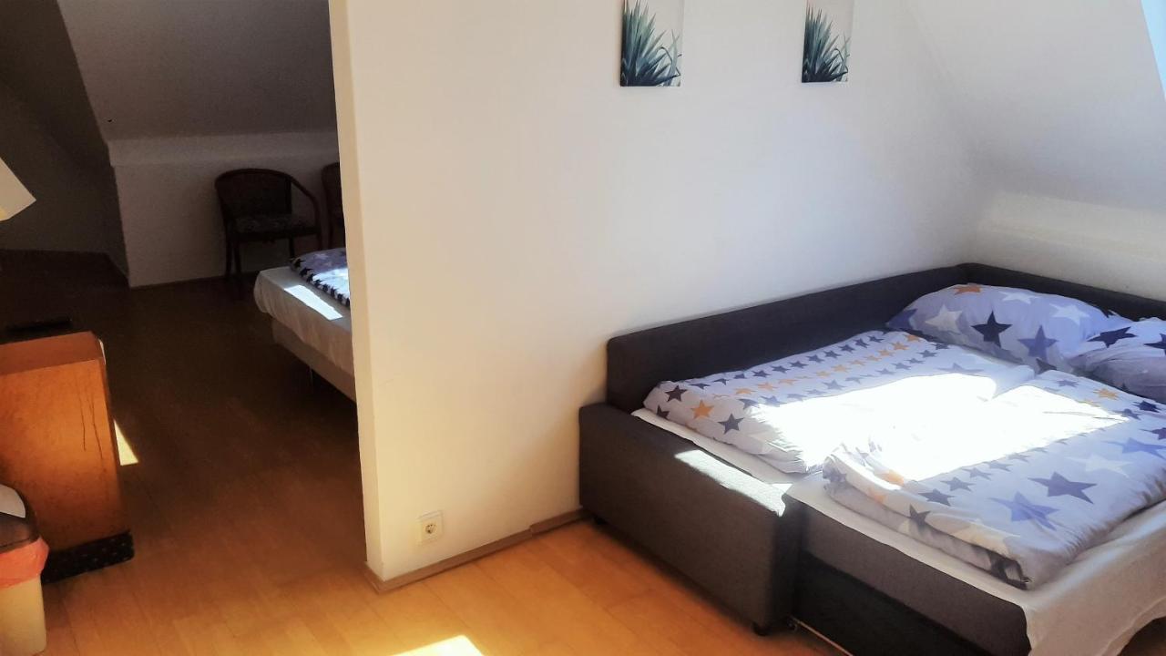Zoeldhaz Panzio Frühstückspension Gyenesdiás